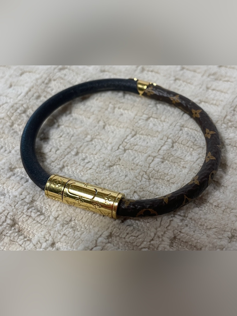 Authentic Louis Vuitton Daily Confidential Bracelet. Black and Brown - Picture 2 of 2